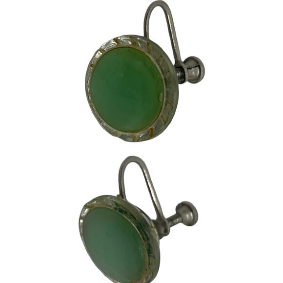 Vintage 1960s Mint Green Round Screw Back Earrings Art Deco Mid Century Mod - Picture 7 of 8